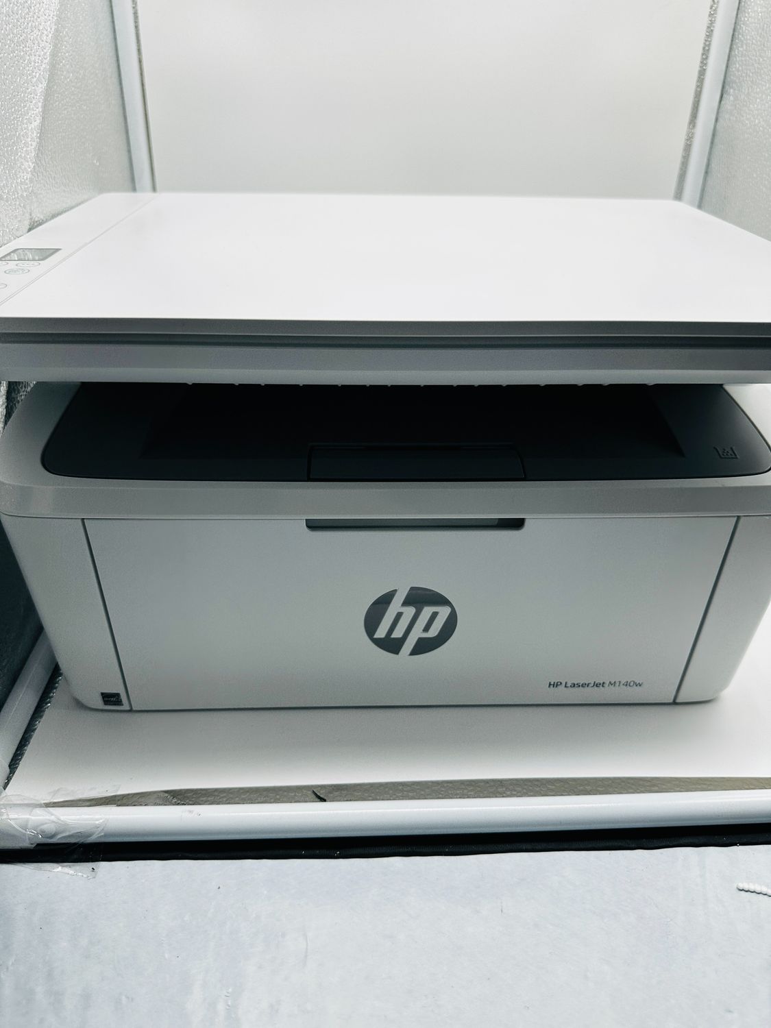HP Monochromatyczna drukarka laserowa LaserJet M140w MFP, A4, biała