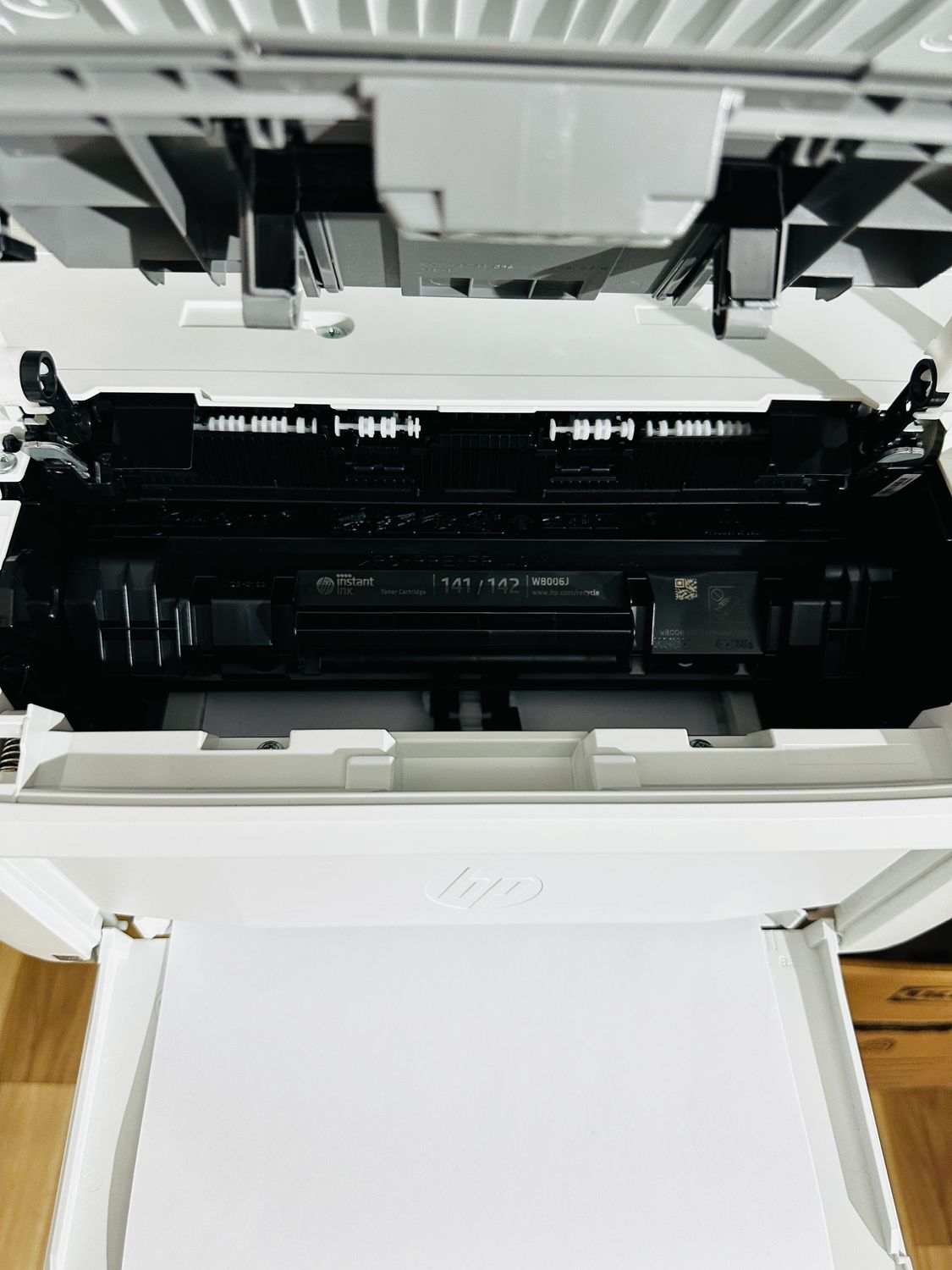HP Monochromatyczna drukarka laserowa LaserJet M140w MFP, A4, biała