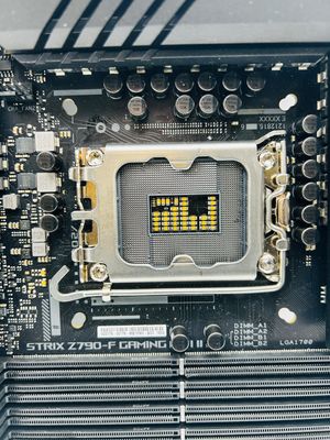 ASUS ROG STRIX Z790-F GAMING WIFI II - LGA1700