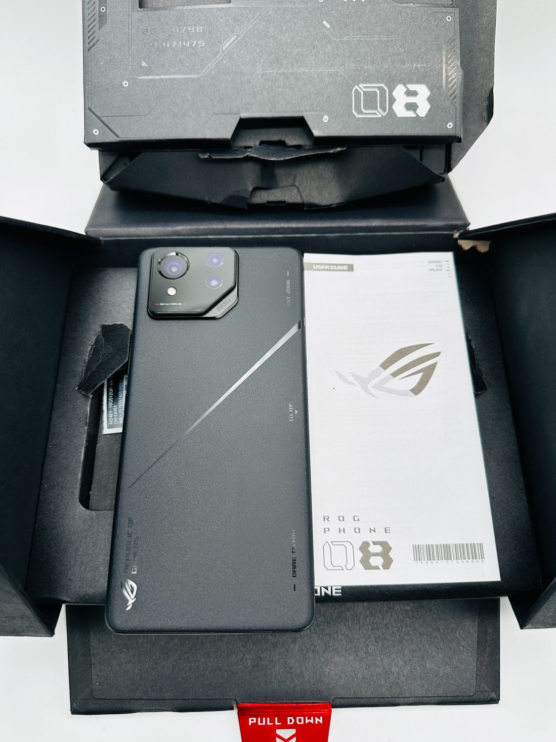 ASUS ROG Phone 8 Pro 16GB/512GB Phantom Black