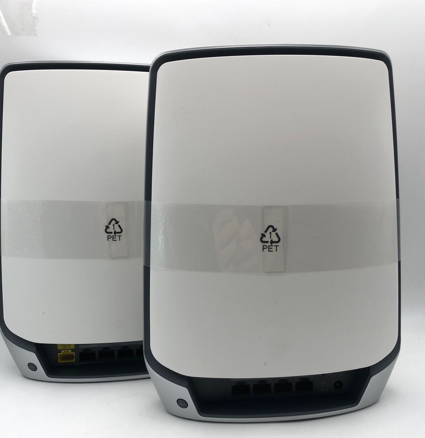 NETGEAR Orbi Mesh WiFi 6 RBK852 AX6000 (router + satelita)