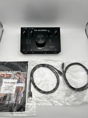 M-Audio AIR 192|14 interfejs audio USB-C 24-bit/192 kHz z MIDI