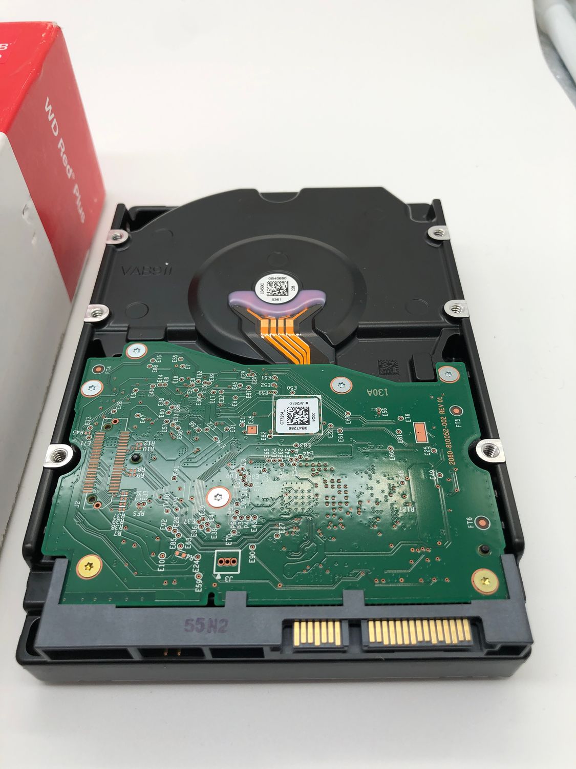 WD Red Plus 8TB NAS 3,5" Dysk Twardy SATA 6 Gb/s, 5640 RPM, CMR, 256 MB Cache (WD80EFPX)