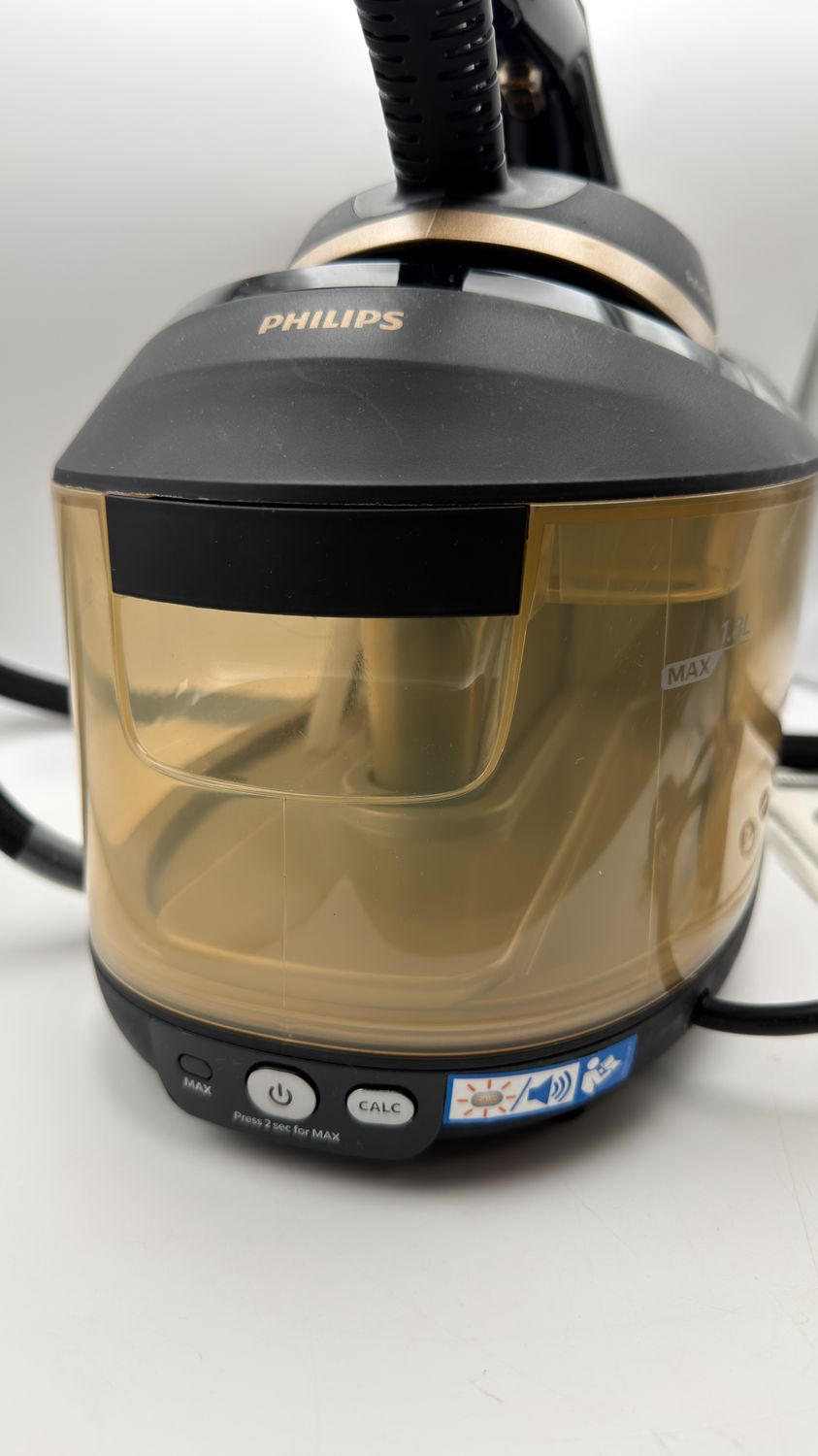 Philips stacja parowa PerfectCare seria 6000, czarna, 2400 W