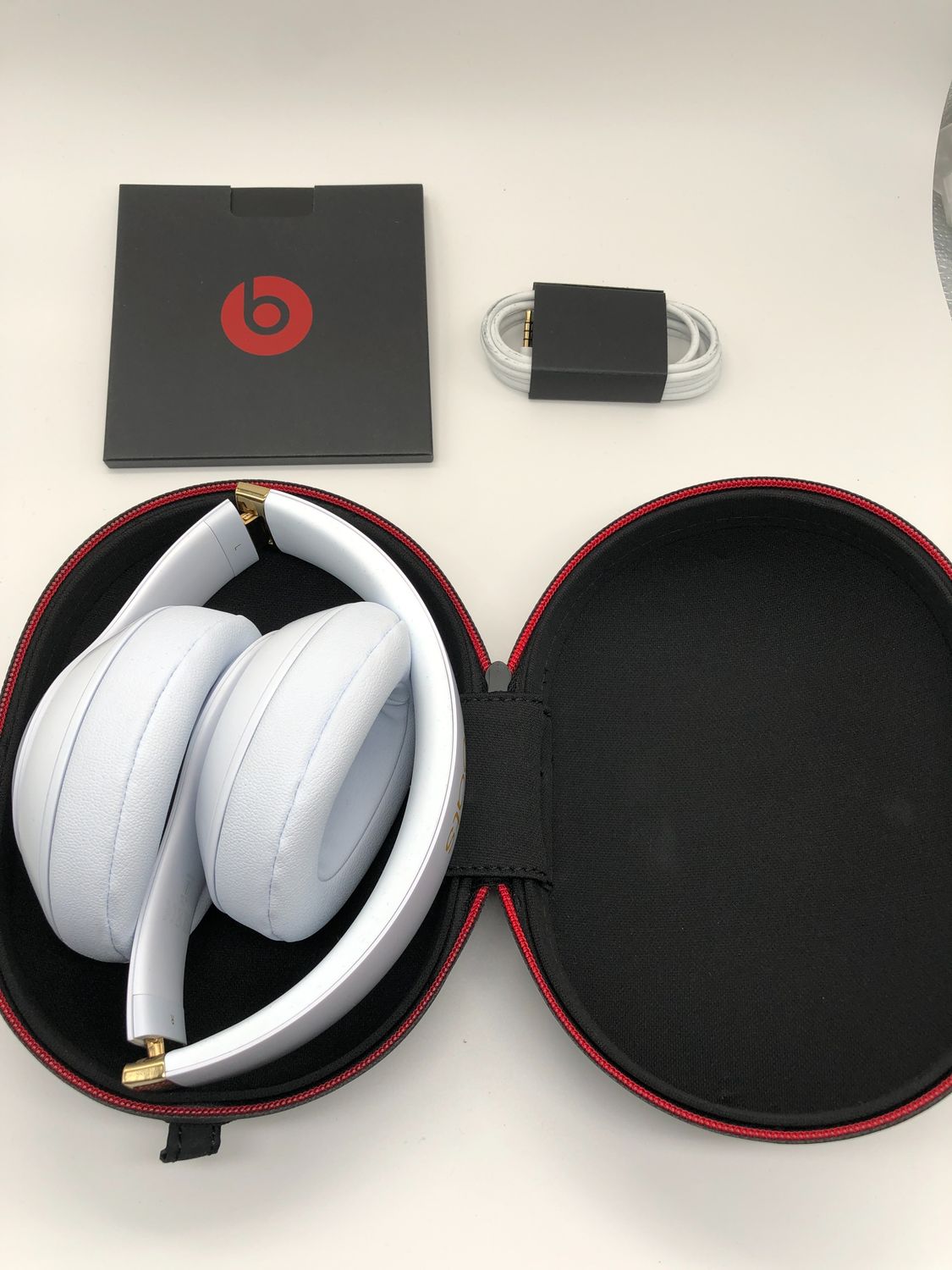 Beats Studio3 Wireless z redukcją szumów - słuchawki nauszne - chip P1