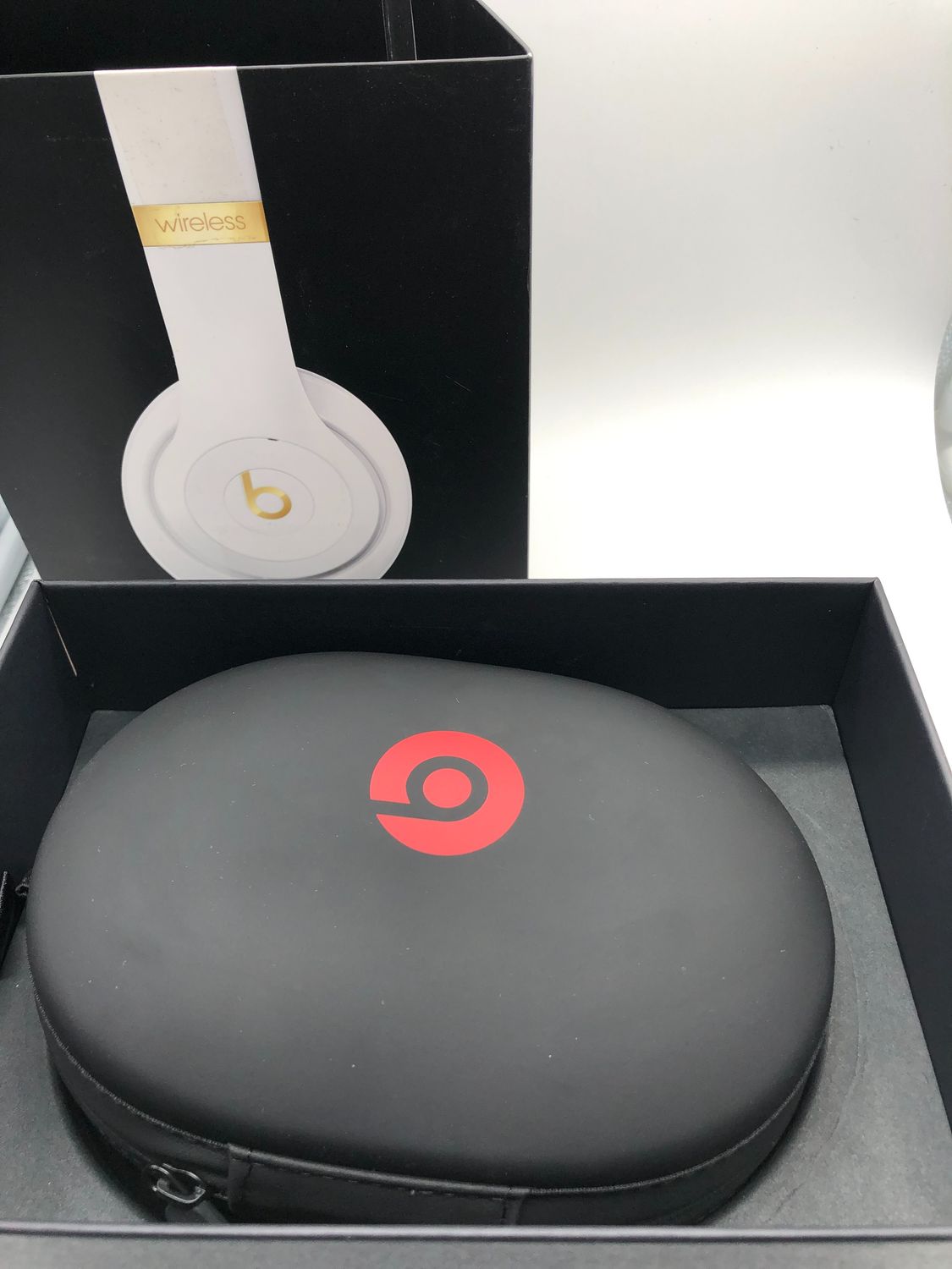 Beats Studio3 Wireless z redukcją szumów - słuchawki nauszne - chip P1