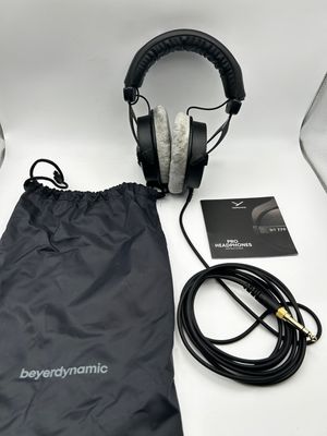 beyerdynamic DT 990 PRO jednostronne, przewodowe słuchawki studyjne do