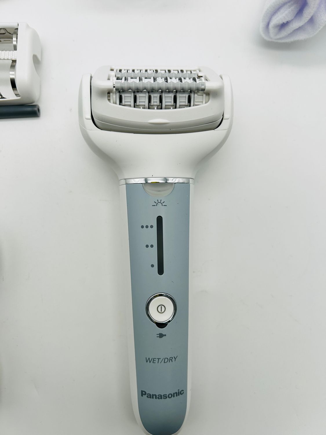 Panasonic ES-EY90-A503 depilator mokro i sucho, 60 pęset, LED