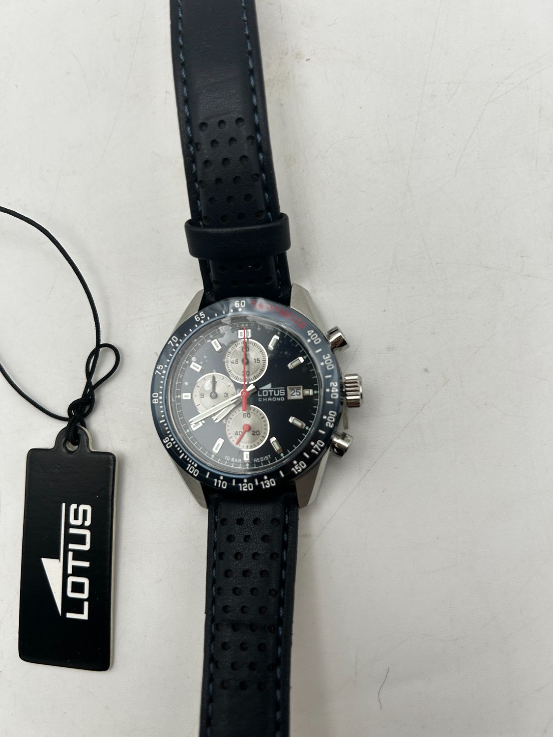 LOTUS Zegarek Męski Analogowy z Niebieskim Skórzanym Paskiem 18995/5 Chrono
