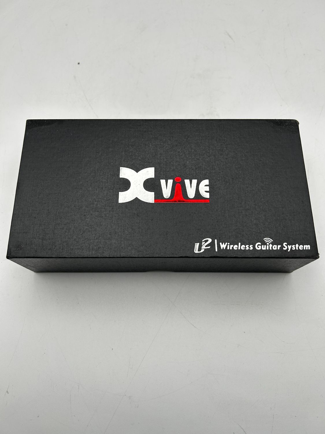 XVIVE U2 – cyfrowy system bezprzewodowy do gitary elektrycznej