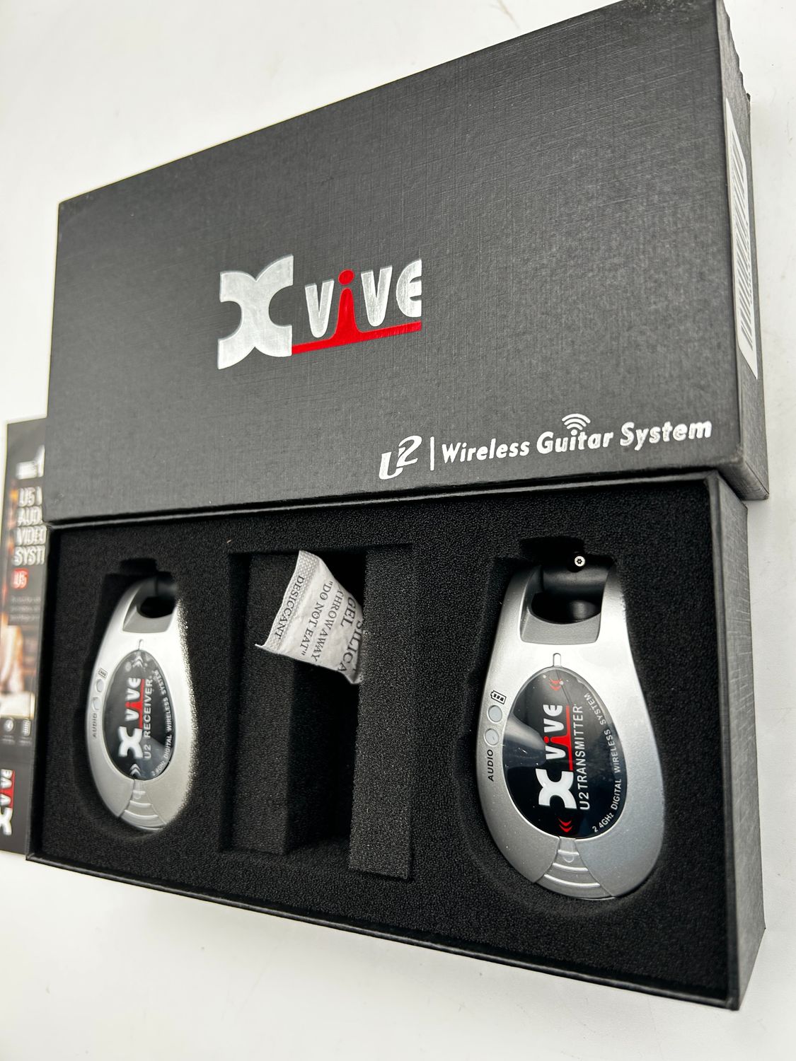 XVIVE U2 – cyfrowy system bezprzewodowy do gitary elektrycznej