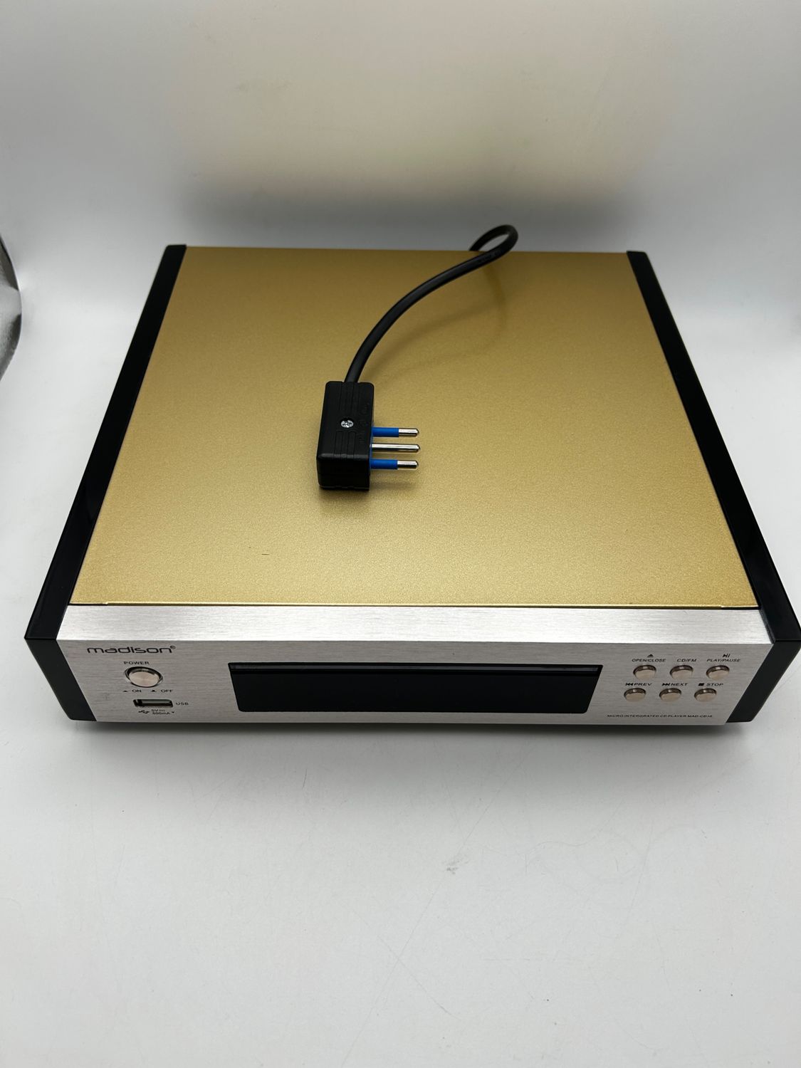 Madison MAD-CD10 – odtwarzacz CD z tunerem FM i USB