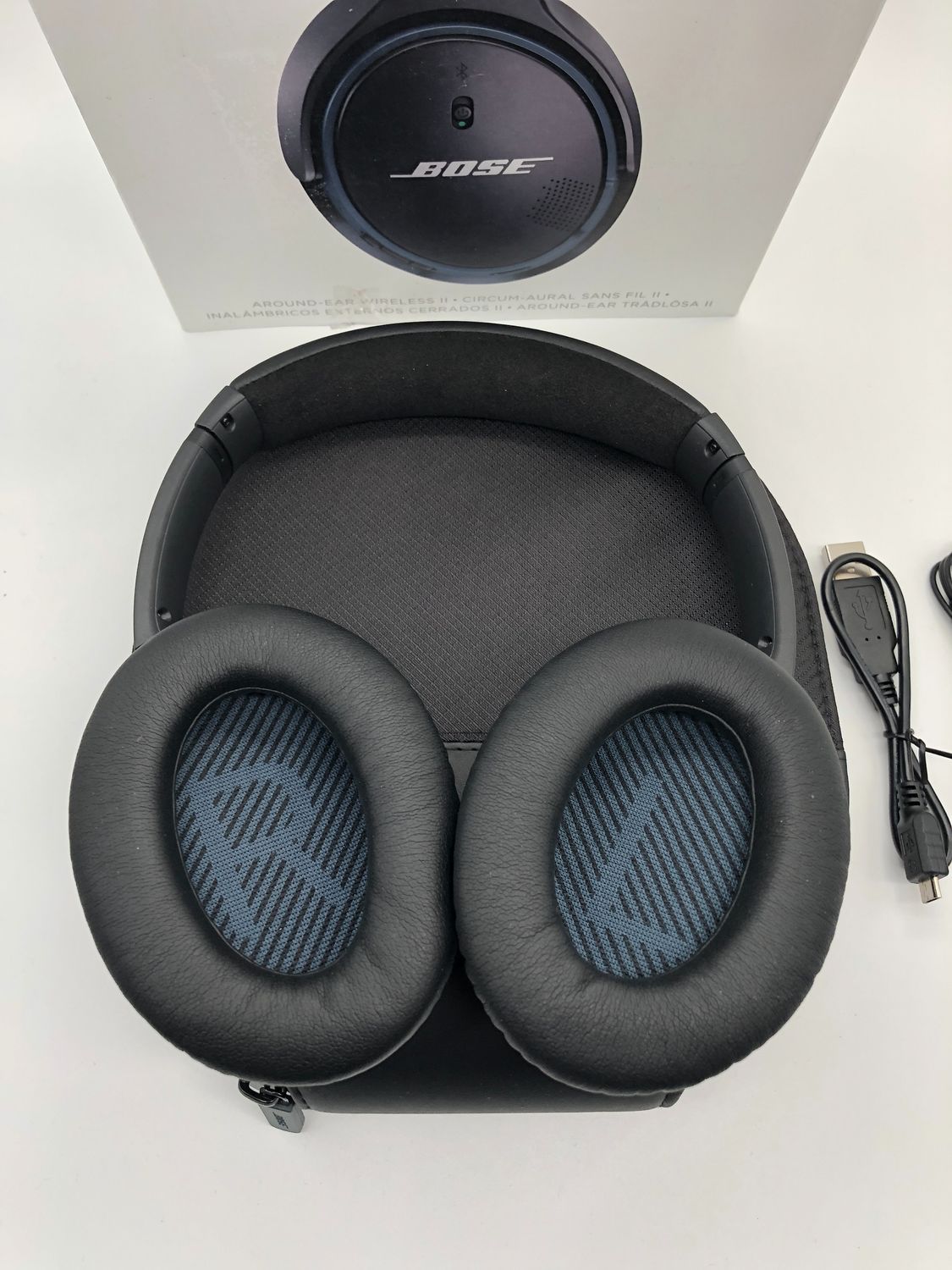 Bose® SoundLink® II — bezprzewodowe zamknięte słuchawki nauszne, czare