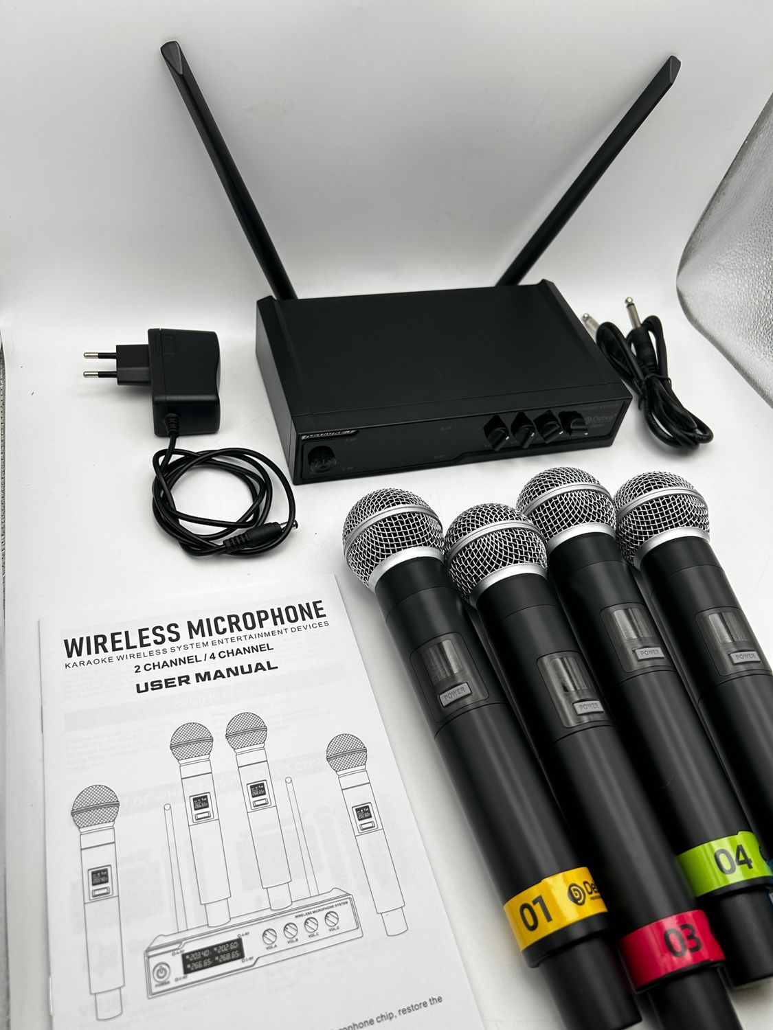 D Debra Audio VM304 - 4-kanałowy bezprzewodowy system mikrofonowy VHF