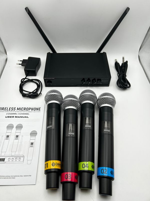 D Debra Audio VM304 - 4-kanałowy bezprzewodowy system mikrofonowy VHF