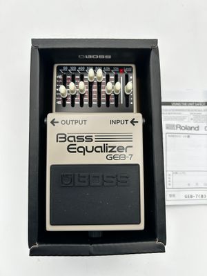 BOSS GEB-7 – 7-pasmowy pedał EQ do basu