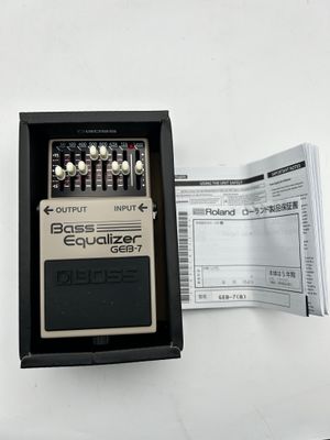 BOSS GEB-7 – 7-pasmowy pedał EQ do basu