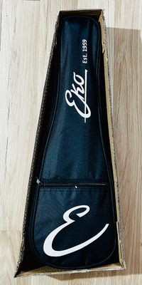 EKO Guitars Uku Duo Ukulele Soprano EQ z pokrowcem