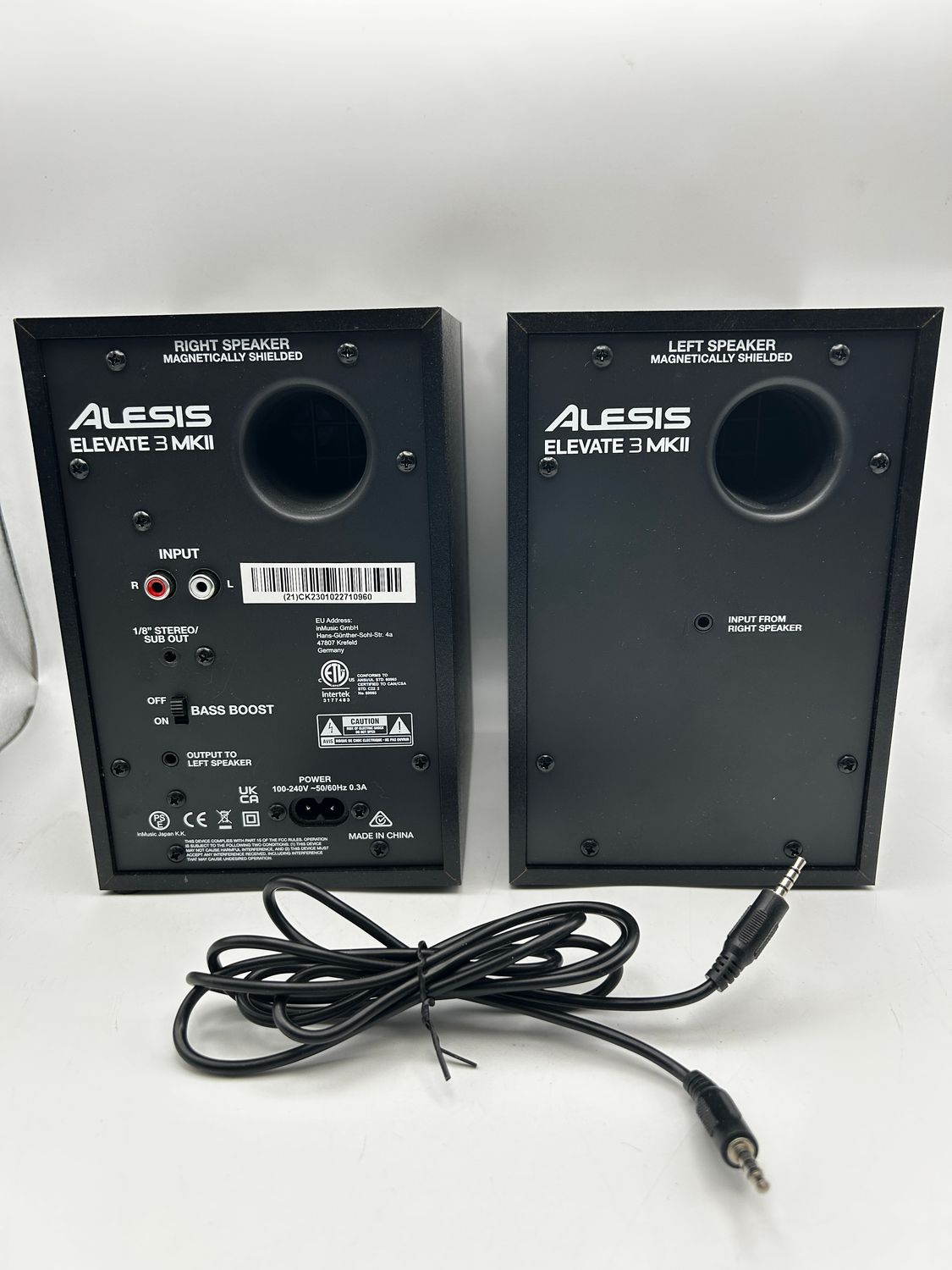 Para monitorów studyjnych Alesis ELEVATE3MKIIXUS 3 cale 20 W, czarne