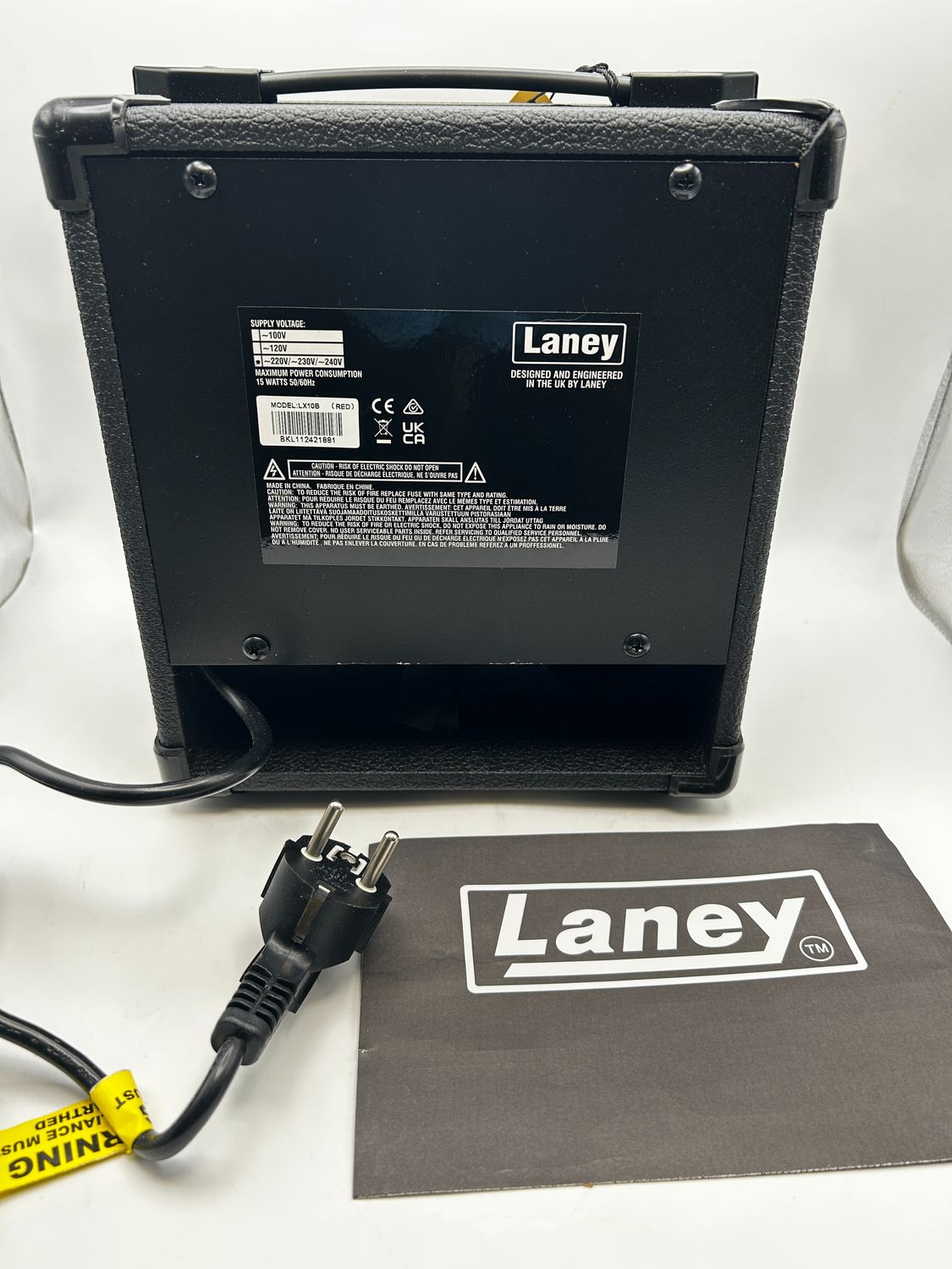 Laney LX10B Bass Amp - wzmacniacz basowy 10 W