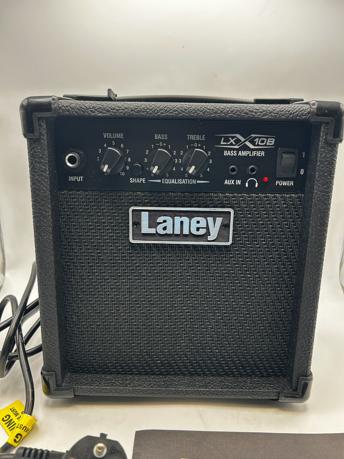 Laney LX10B Bass Amp - wzmacniacz basowy 10 W