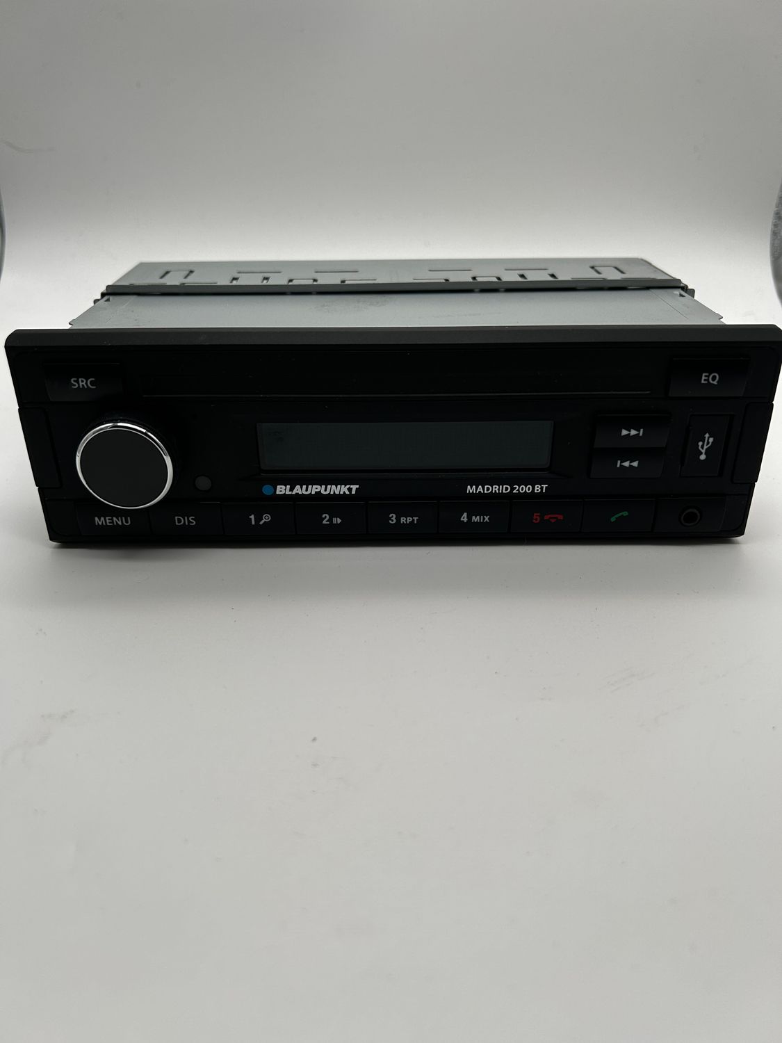 Blaupunkt Madrid 200 BT – radio samochodowe 1-DIN