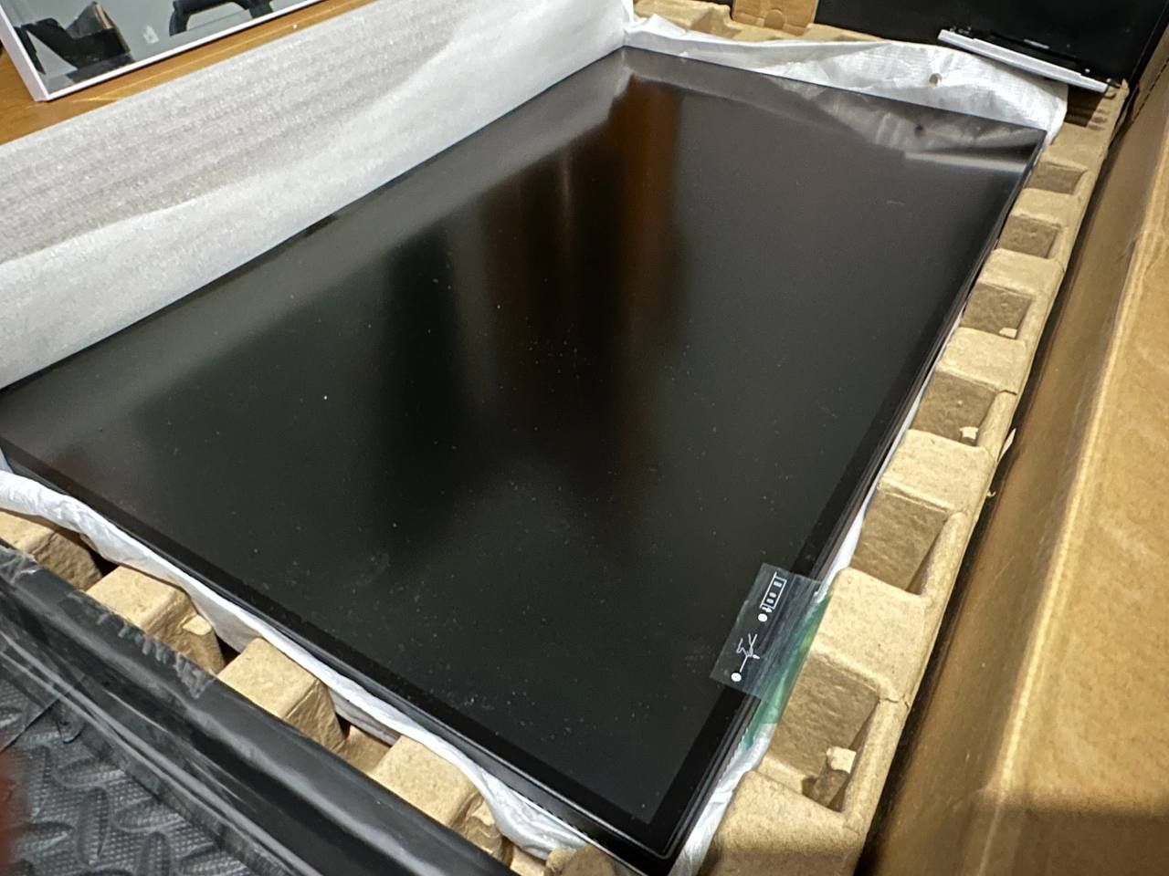Dell UltraSharp DELL-U2725QE