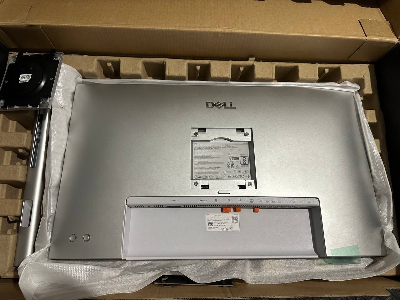 Dell UltraSharp DELL-U2725QE
