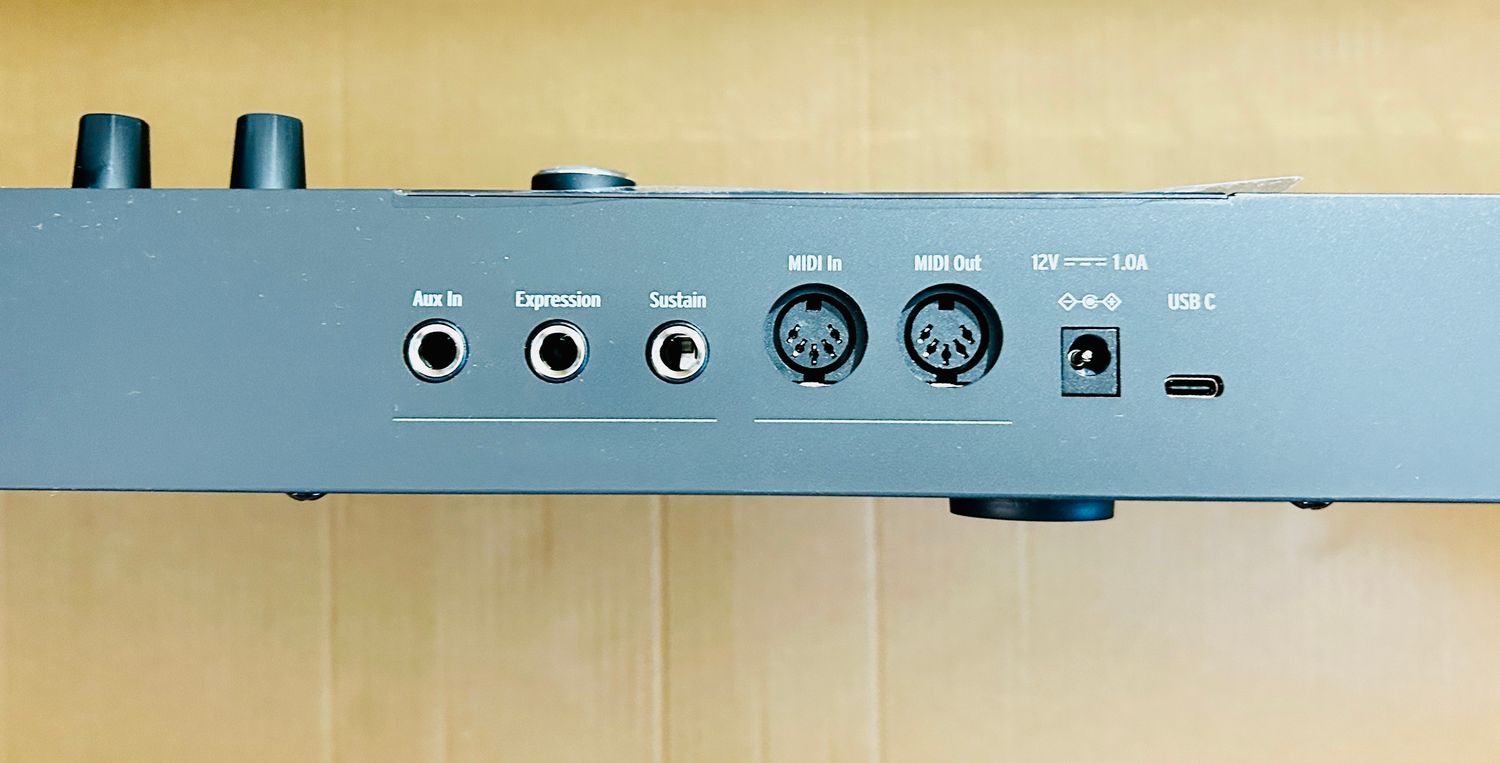 Arturia KeyLab 61 MK3 Black – kontroler MIDI 61 klawiszy, uszkodzone opakowanie