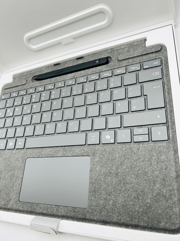 Klawiatura Microsoft Surface Pro 13″ ze Slim Pen, platynowa