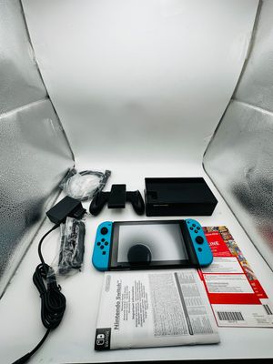 Nintendo Switch z Joy-Con Neon Niebieski