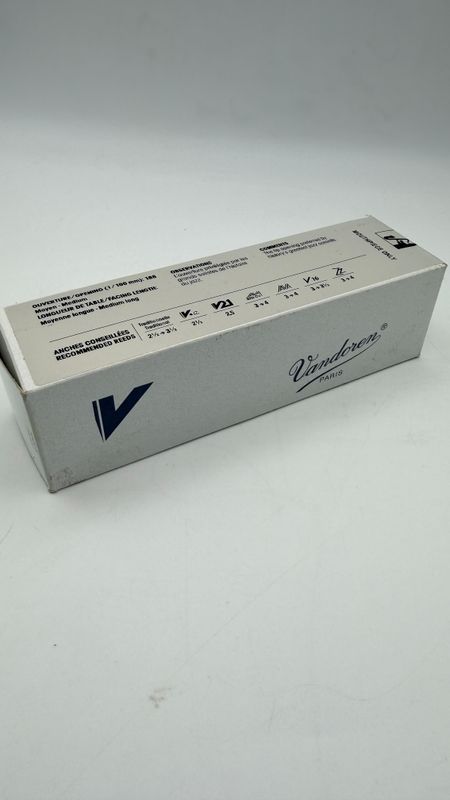 Vandoren SM811S+ - ustnik do saksofonu altowego V16 ebonit A5 S+