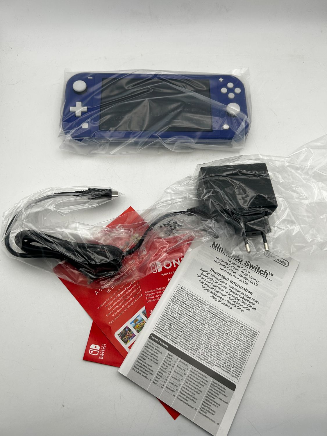 Nintendo Switch Lite – uszkodzona, niebieski ekran po uruchomieniu