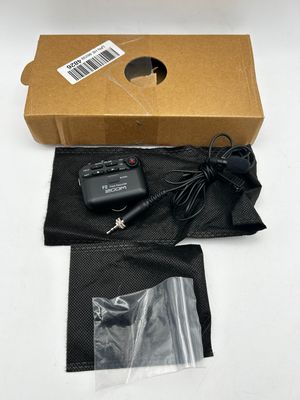 Zoom F2/B Field Recorder z mikrofonem lavalier, czarny