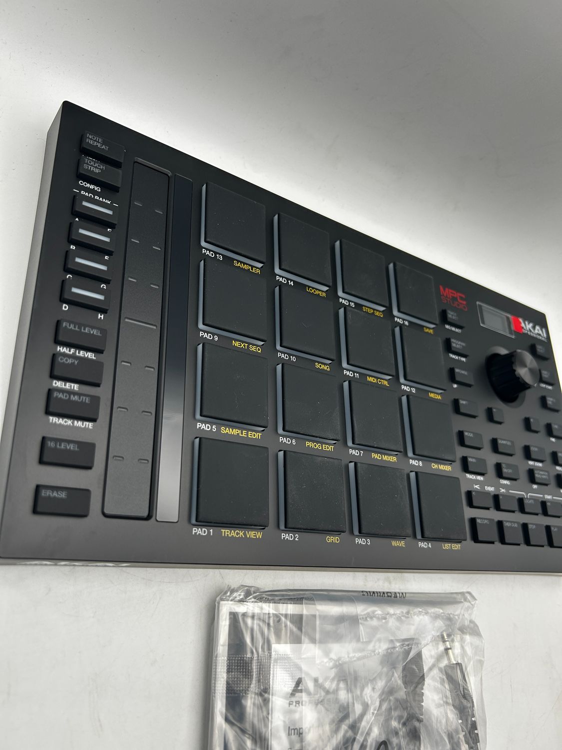 Akai Professional MPC Studio – kontroler MIDI