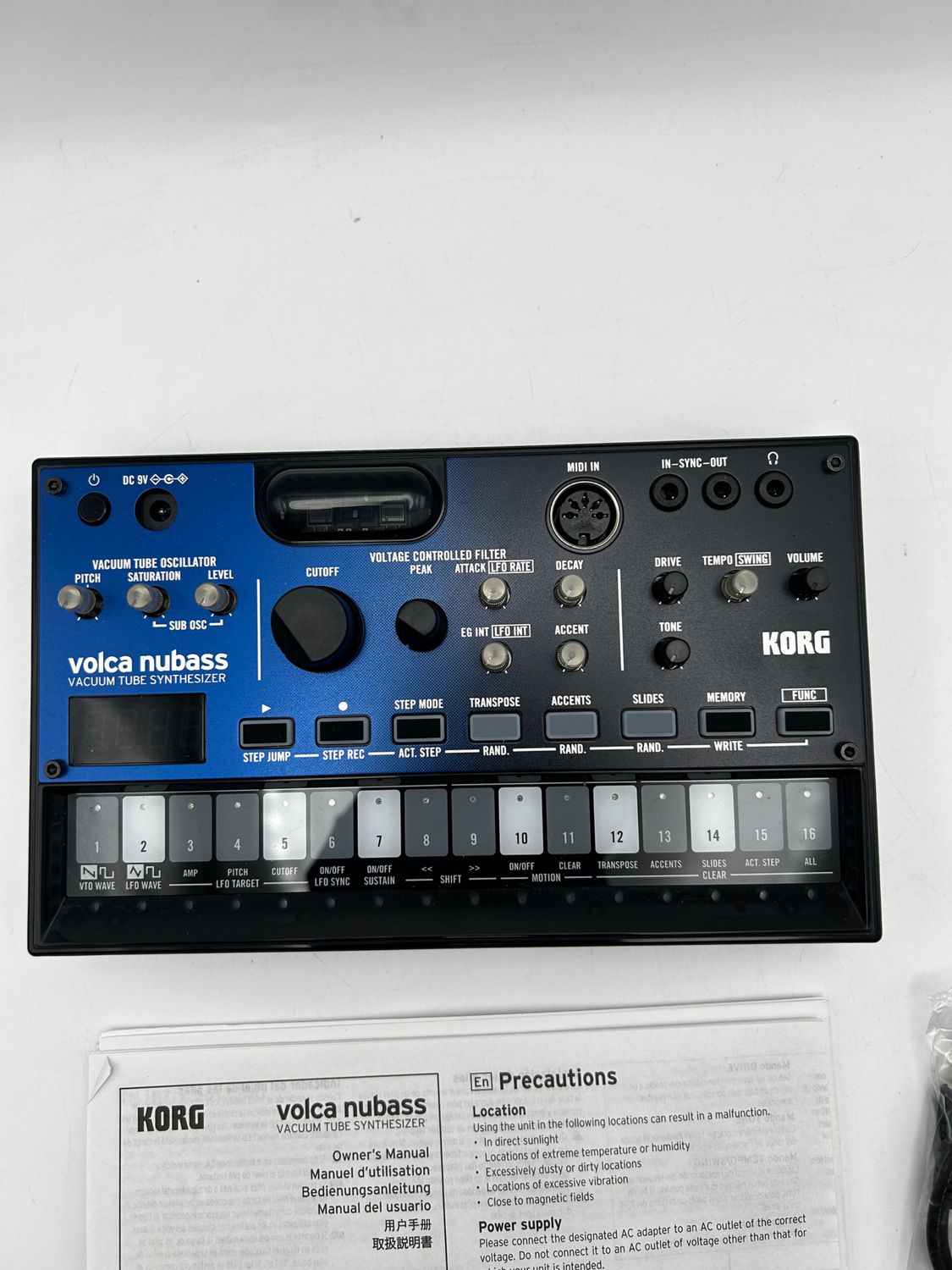 KORG VOLCA NUBASS analogowy syntezator z lampowym oscylatorem