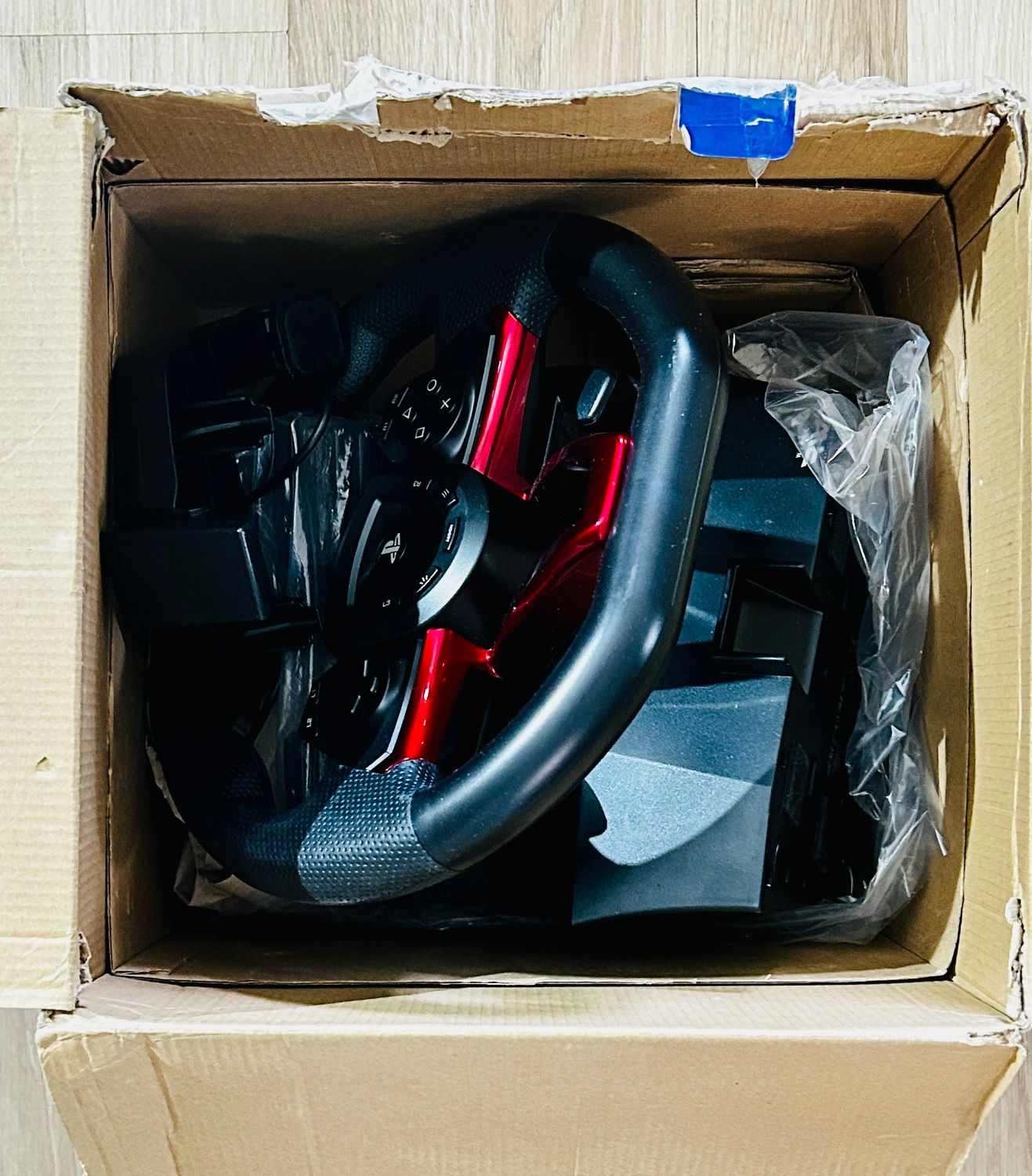 Bezprzewodowa kierownica wyścigowa HORI Wireless Racing Wheel Apex