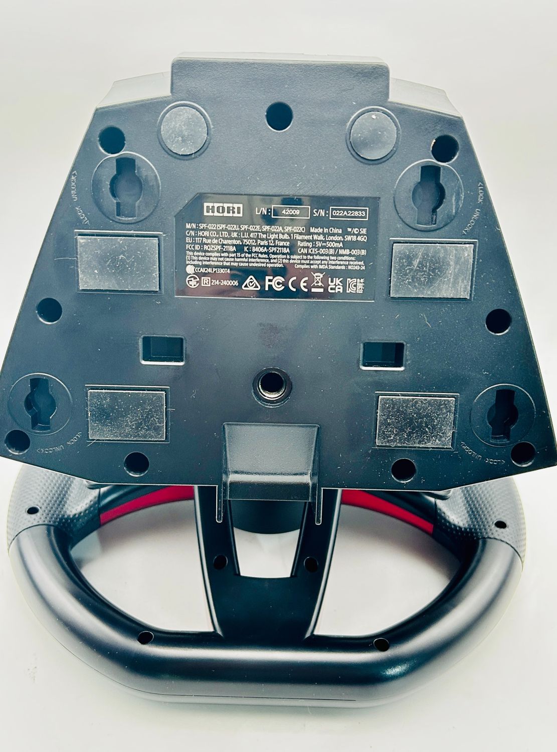Bezprzewodowa kierownica wyścigowa HORI Wireless Racing Wheel Apex