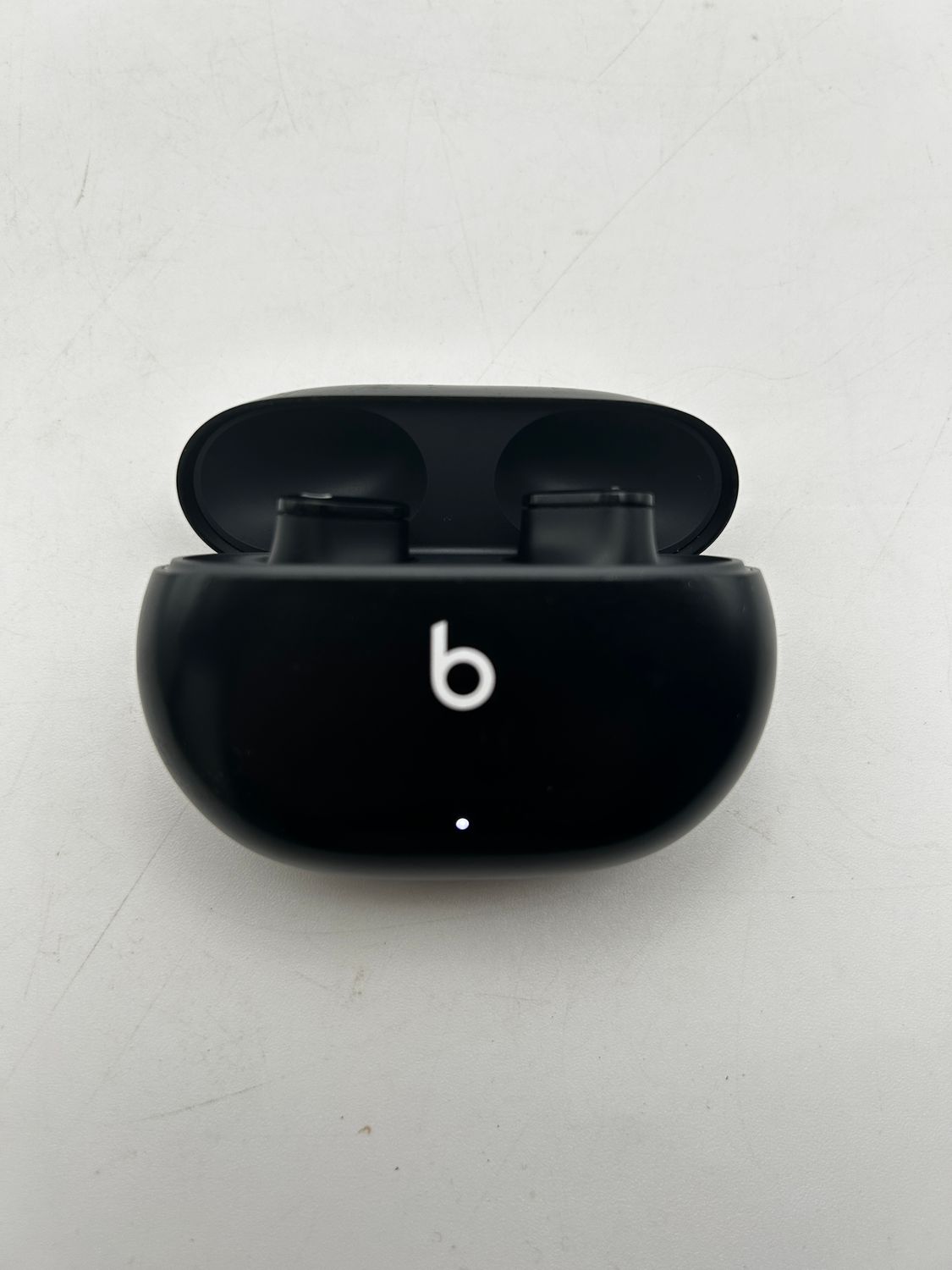 Beats Studio Buds – całkowicie bezprzewodowe słuchawki douszne z reduk