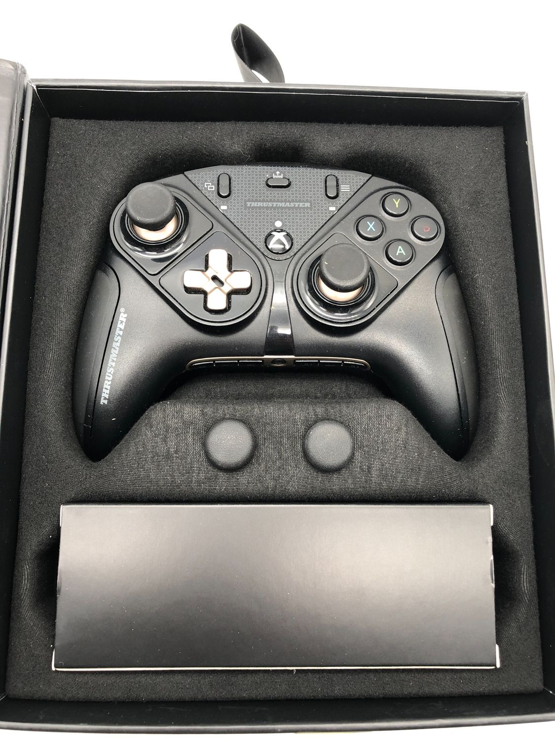 Thrustmaster ESWAP X Pro Controller – profesjonalny modularny gamepad