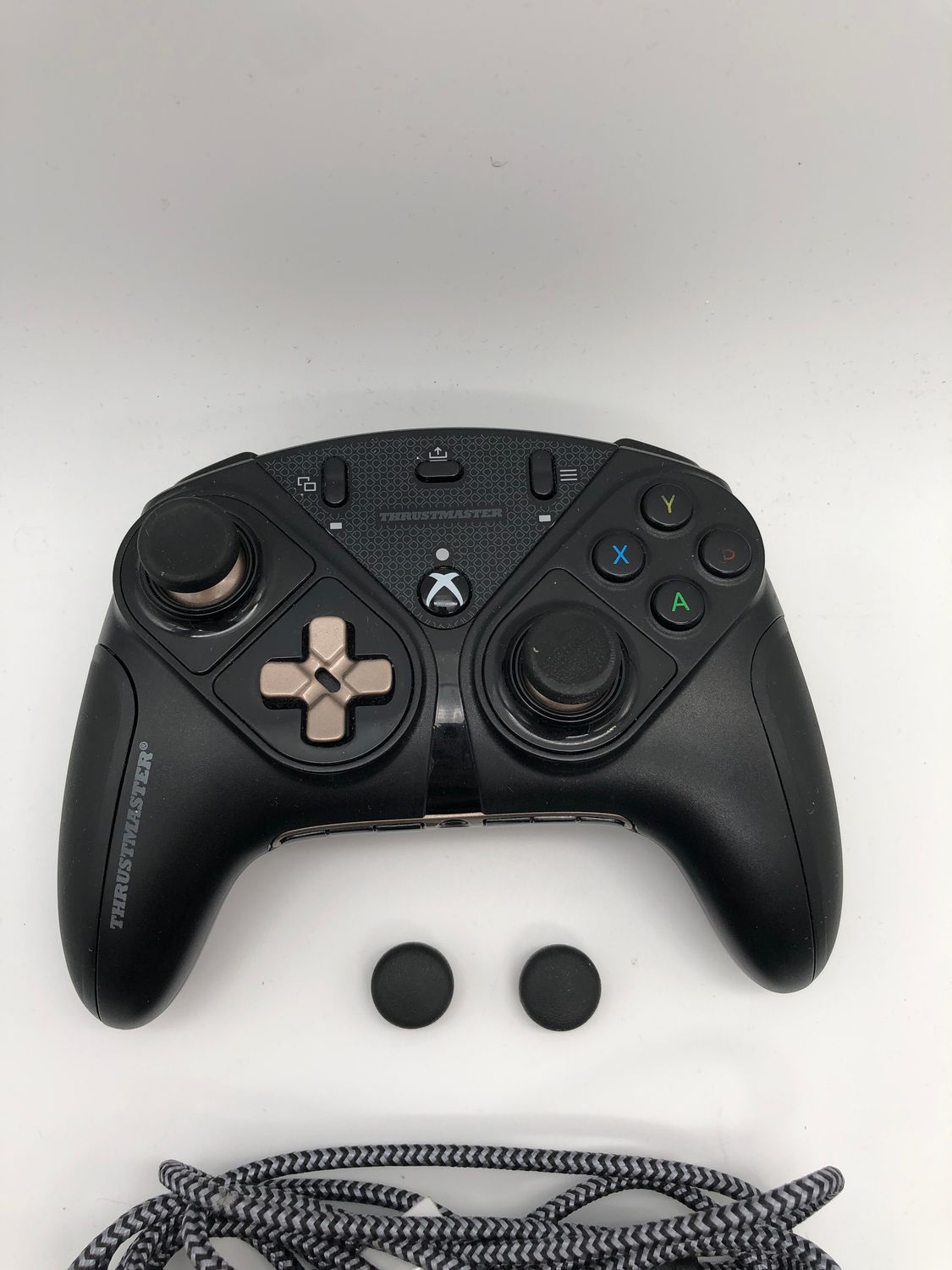 Thrustmaster ESWAP X Pro Controller – profesjonalny modularny gamepad