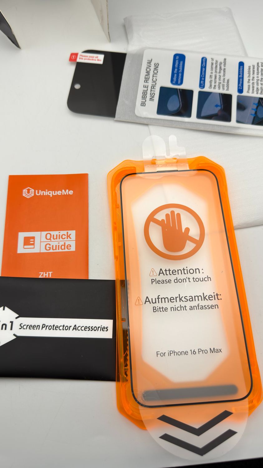 UniqueMe szkło hartowane do iPhone 16 Pro Max 1 szt. uszkodzone