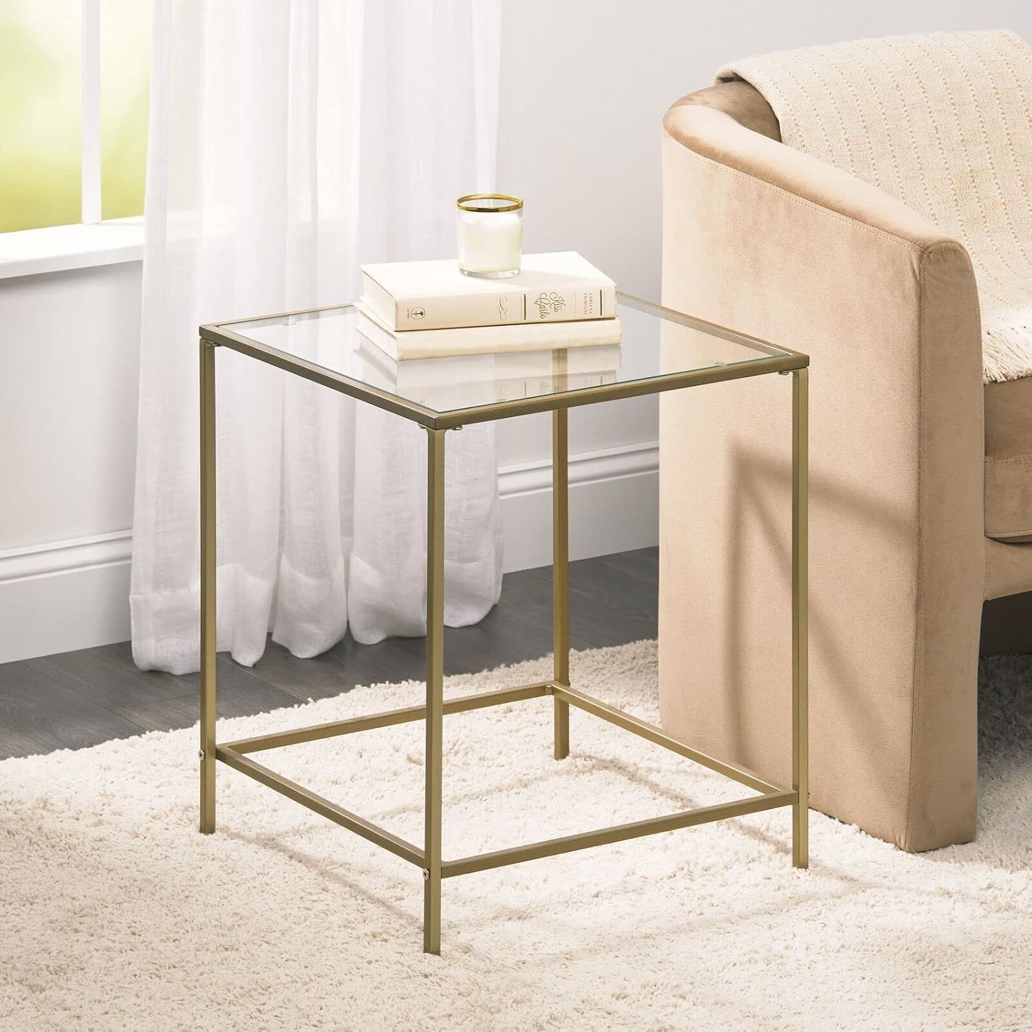 mDesign – stolik boczny / pomocniczy z blatem szklanym, kwadratowy, Soft Brass