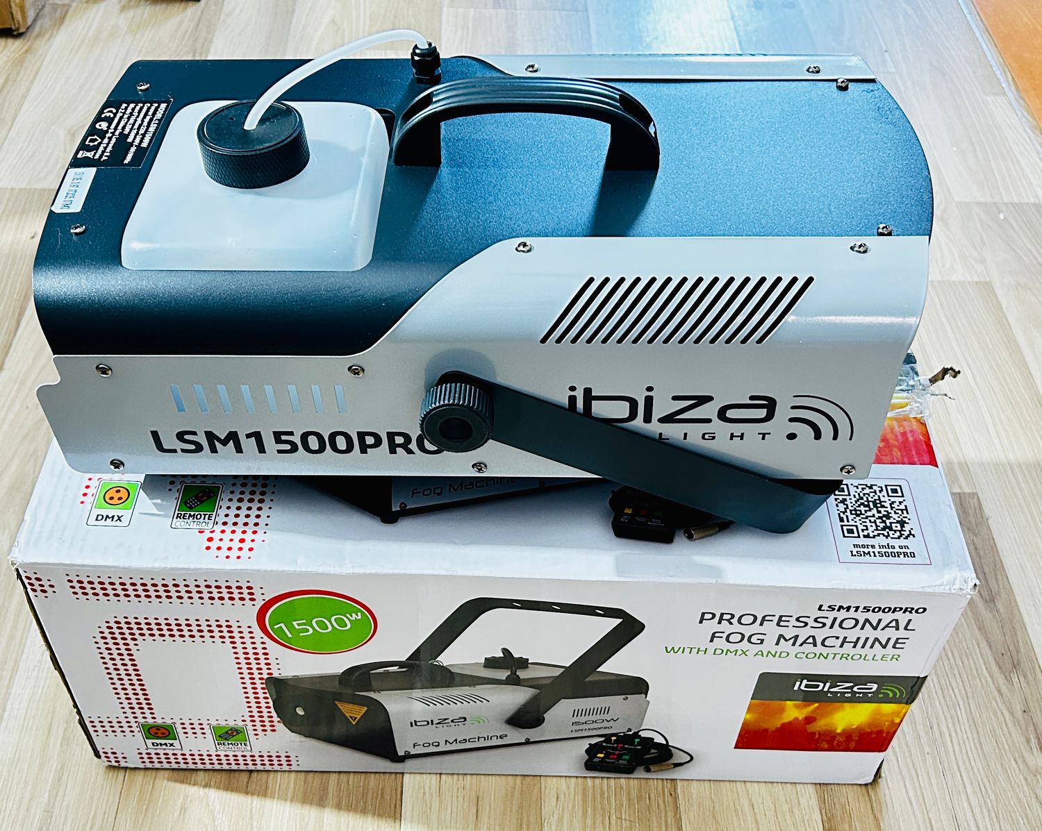 Ibiza LSM1500PRO – profesjonalna maszyna do dymu 1500W