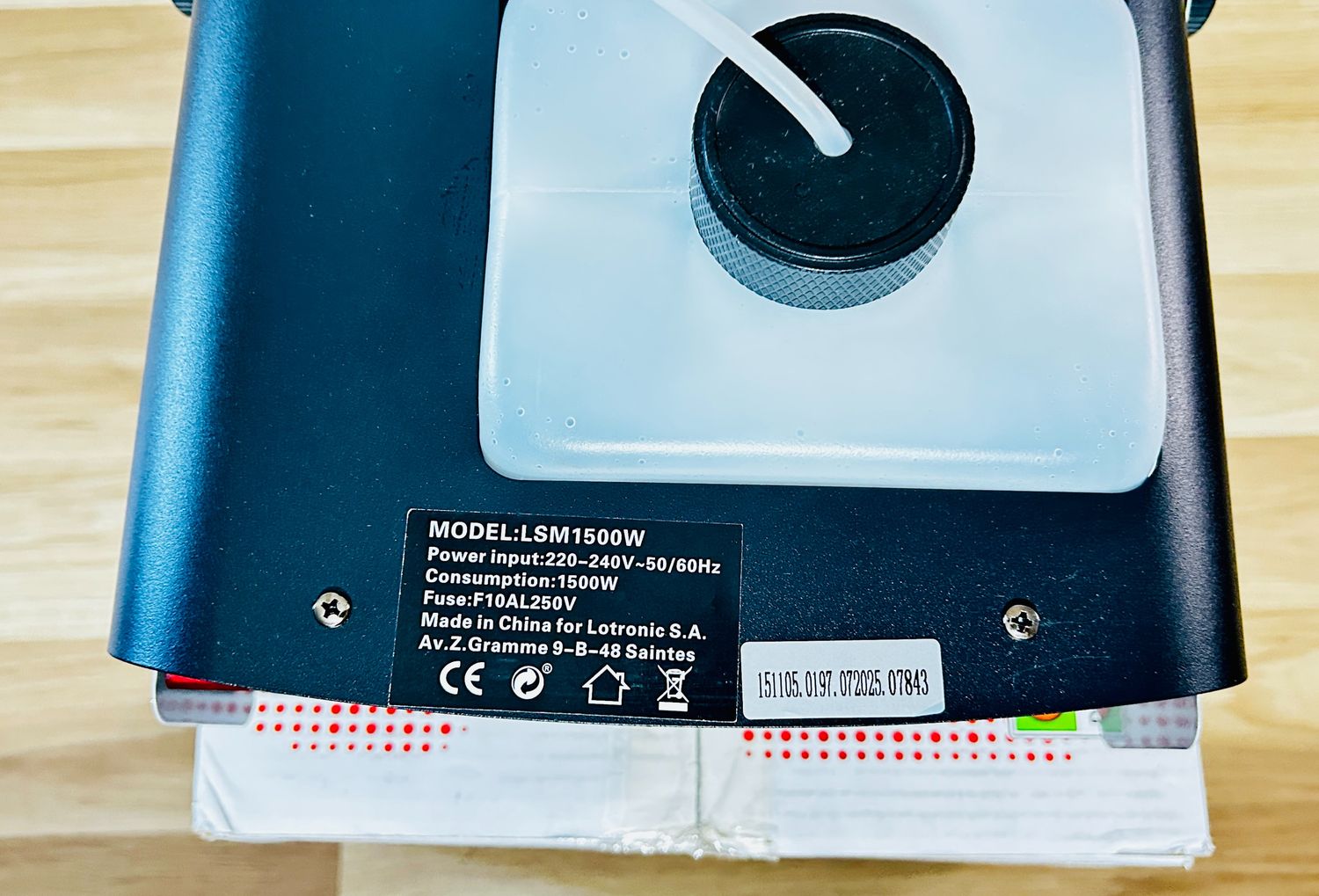 Ibiza LSM1500PRO – profesjonalna maszyna do dymu 1500W