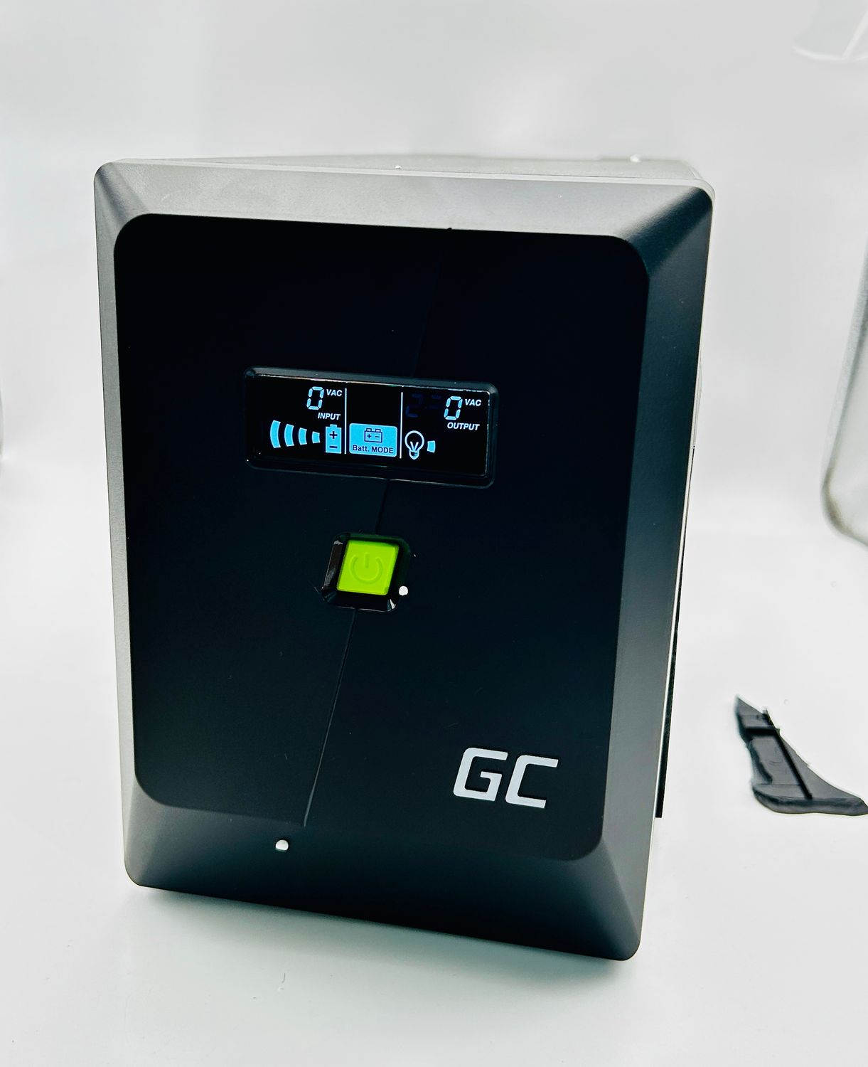 Green Cell UPS 2000VA 1400W PowerProof – uszkodzony