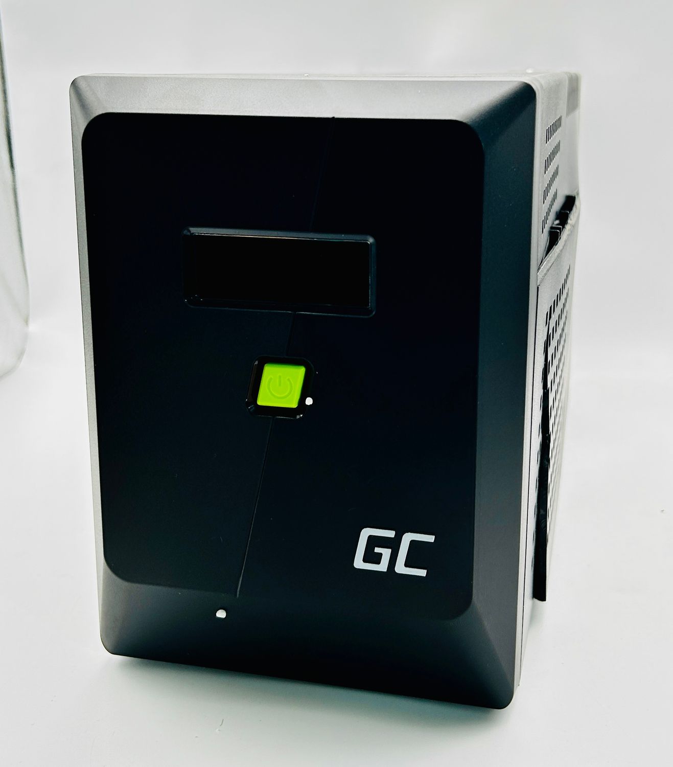 Green Cell UPS 2000VA 1400W PowerProof – uszkodzony