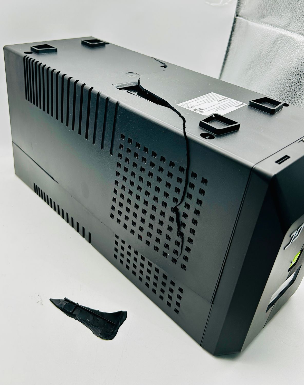 Green Cell UPS 2000VA 1400W PowerProof – uszkodzony