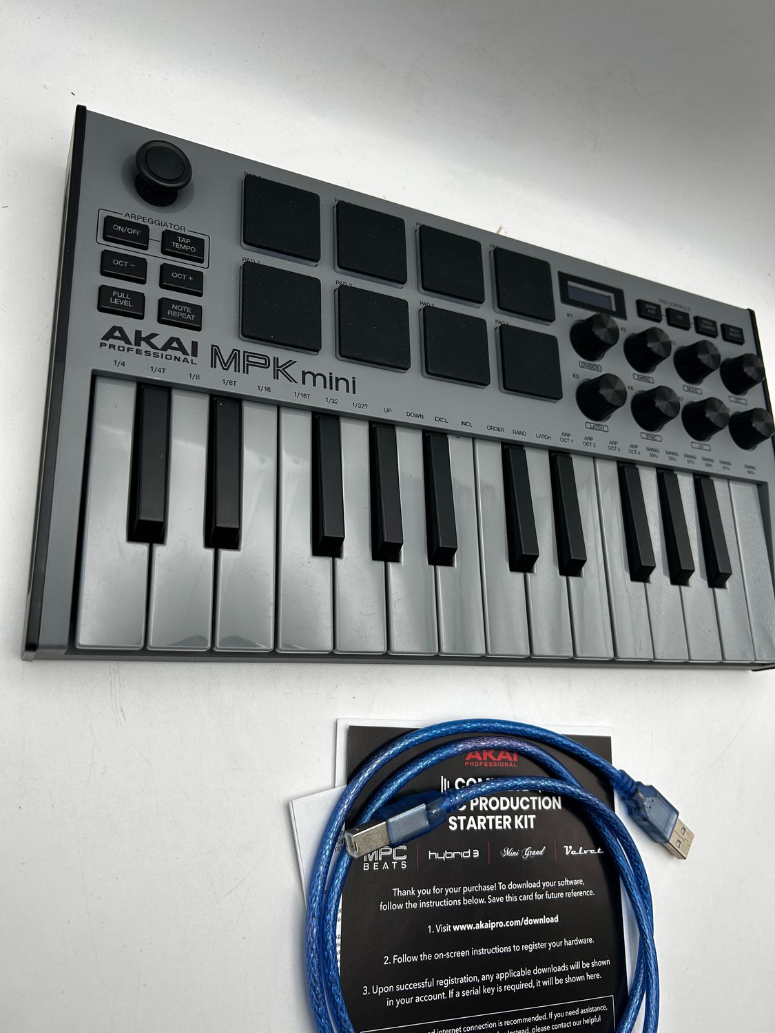 Akai Professional MPK Mini MK3 – kompaktowy kontroler klawiaturowy