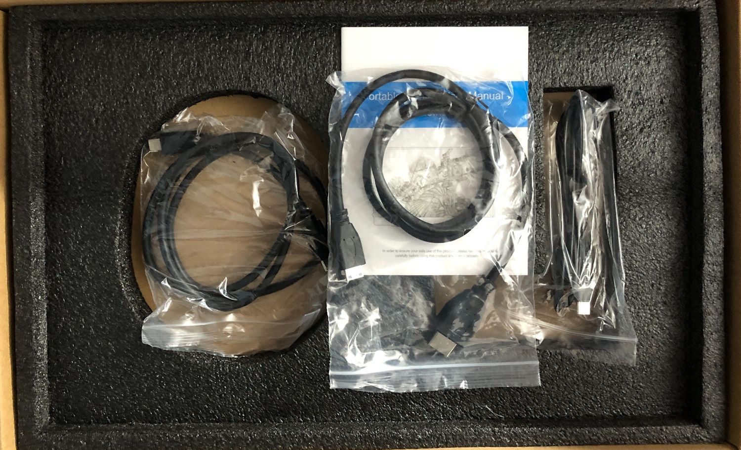 Przenośny monitor Laptomo 15,6" FHD 1080p z etui ochronnym